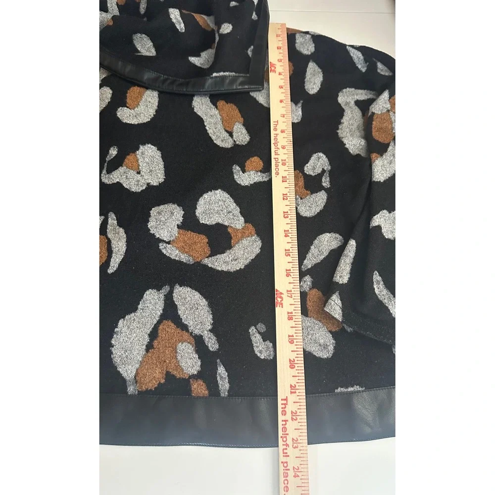 Joseph‎ Ribkoff Animal Print Cowl Neck Sweater Sz 10 Faux Leather Trim Mob Wife